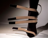 Velcro shoe