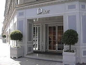 Dior üzlet homlokzata